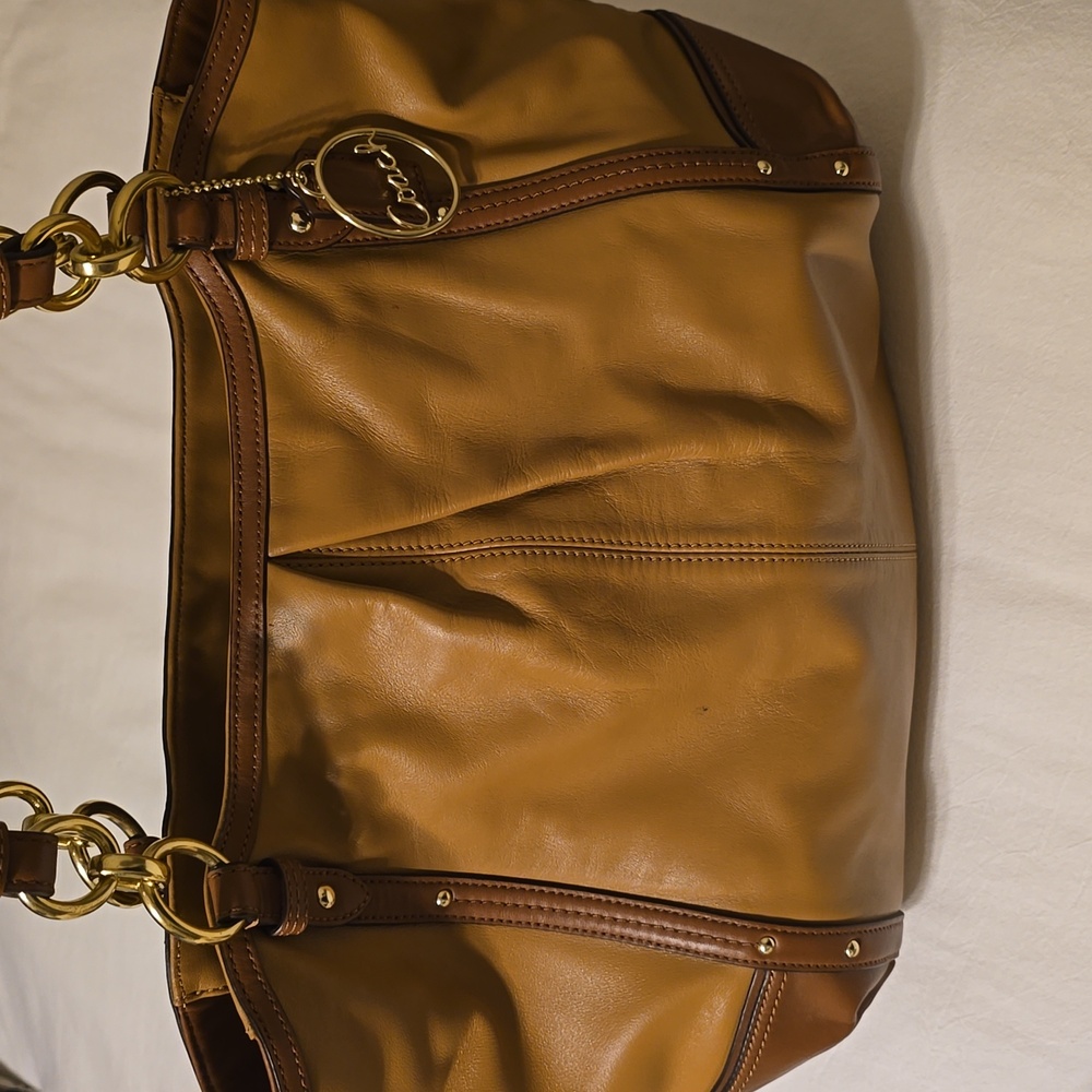 Coach Saddle & Tan Leather Bag with Gold Accents - Picture 8 of 9